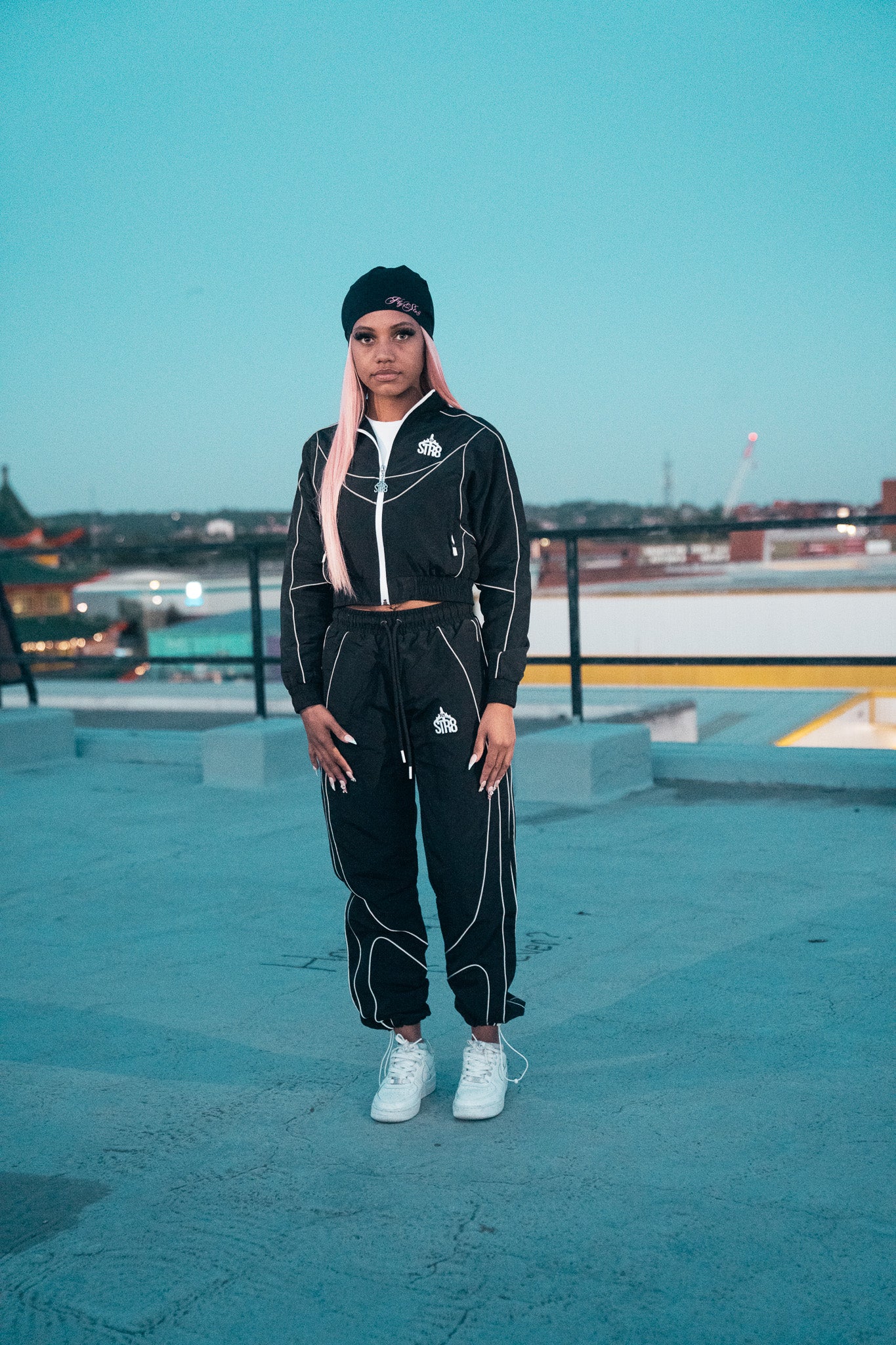 STR8 SHELL SUIT | BLACK WOMENS
