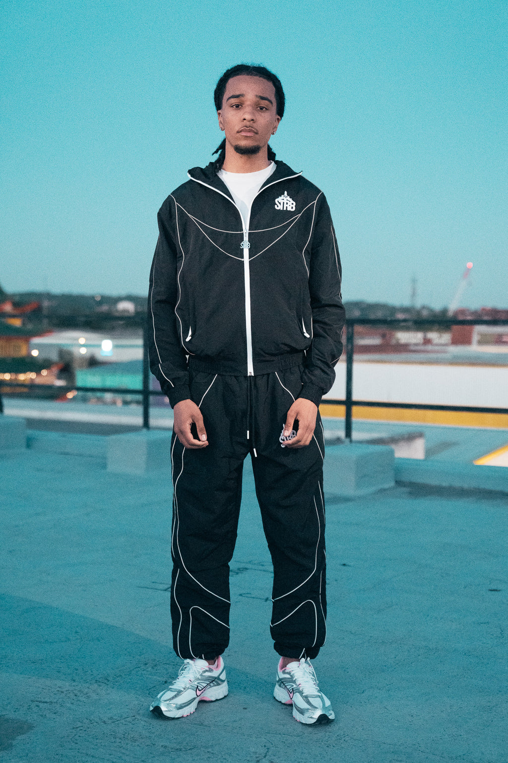STR8 SHELL SUIT | BLACK MENS