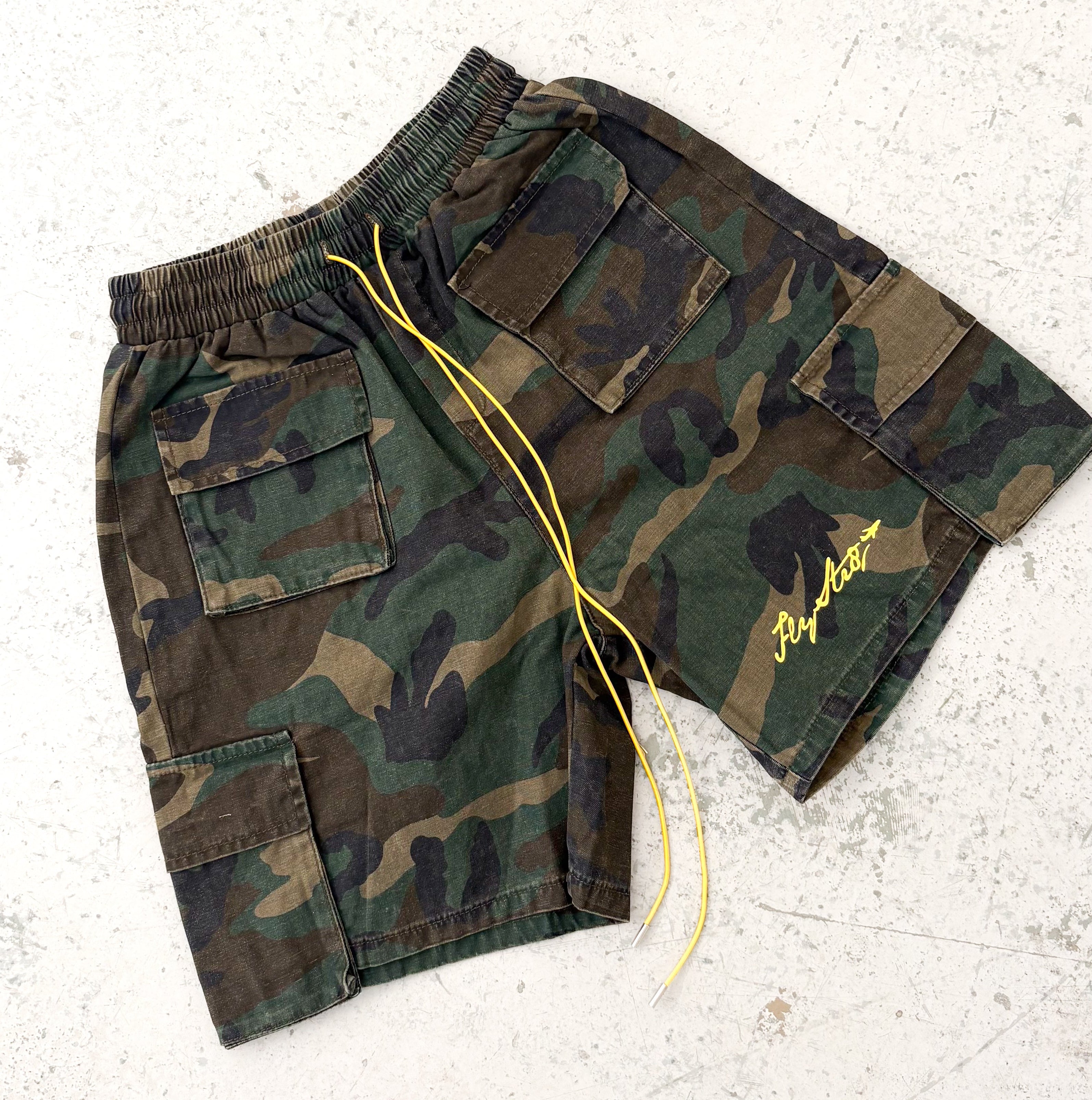 STR8 CAMO SHORTS