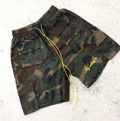 STR8 CAMO SHORTS